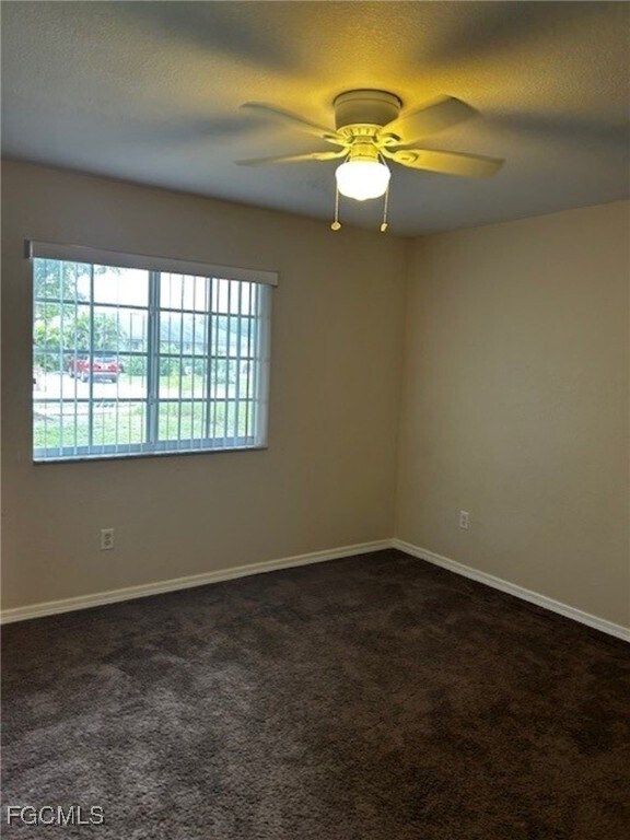 Building Photo - 717 SE 8th St