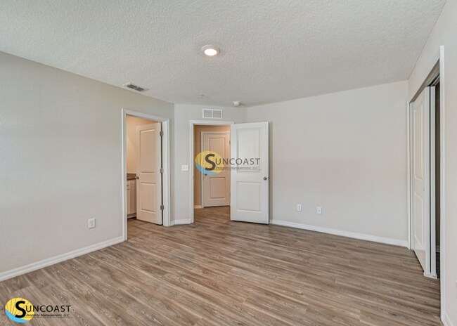Foto del edificio - 9548 Hood Rd