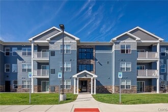 Building Photo - 16 Loso Dr