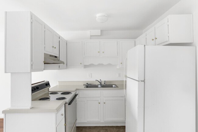 Interior Photo - Summit on 34th
