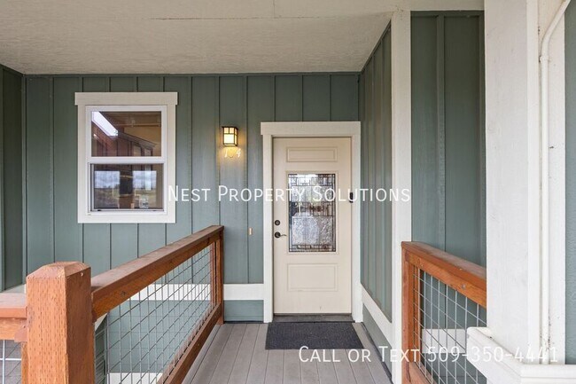 Foto del edificio - 6432 Melby Way NE