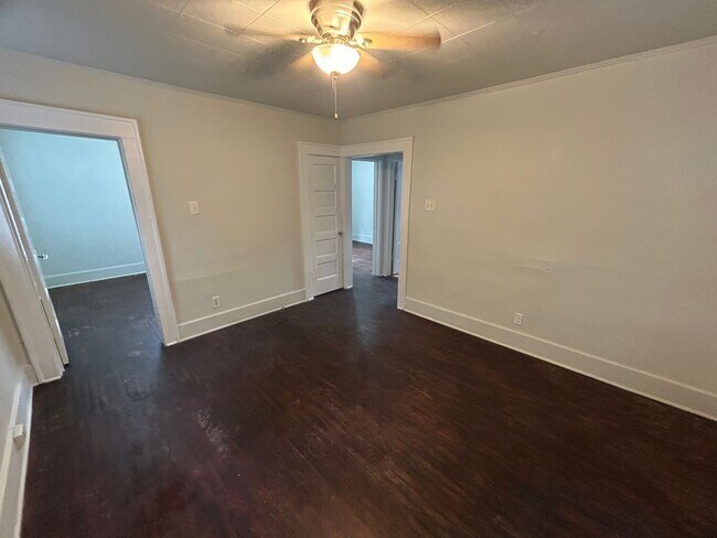 Foto del edificio - 2bed/1bath Single Family Home For Rent in ...