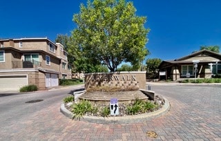 Building Photo - 9965 Watergum Trail