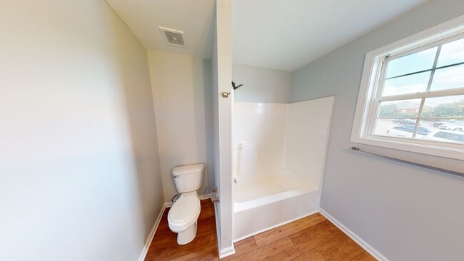 Building Photo - 123 Union St