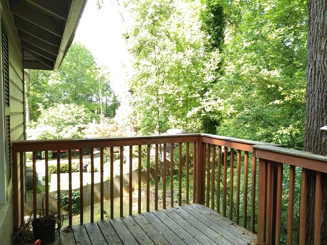 Building Photo - 2085 Northside Dr NW