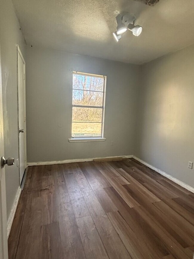 Foto del edificio - 6716 George Washington Dr