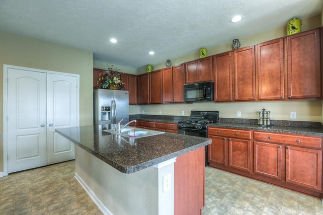 Building Photo - 18507 Morgans Forest Ln