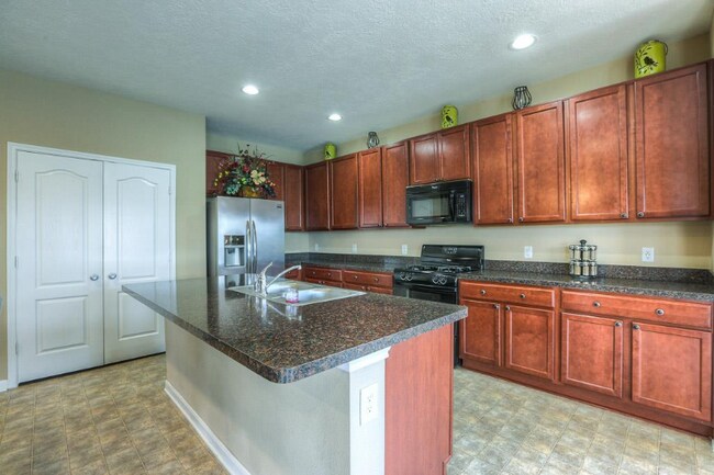 Foto del edificio - 18507 Morgans Forest Ln