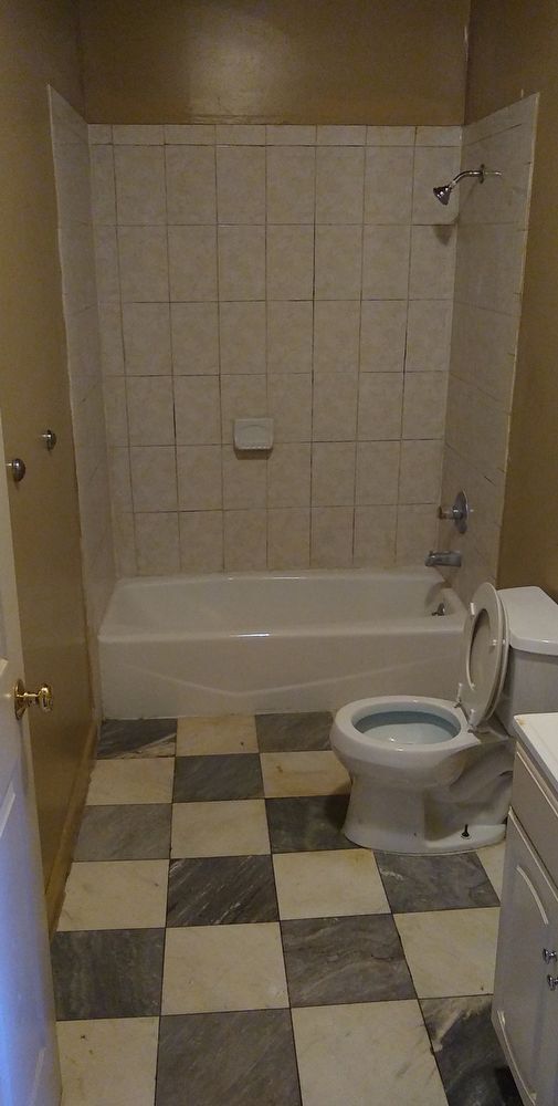 Foto del edificio - 107-109 E 17th St