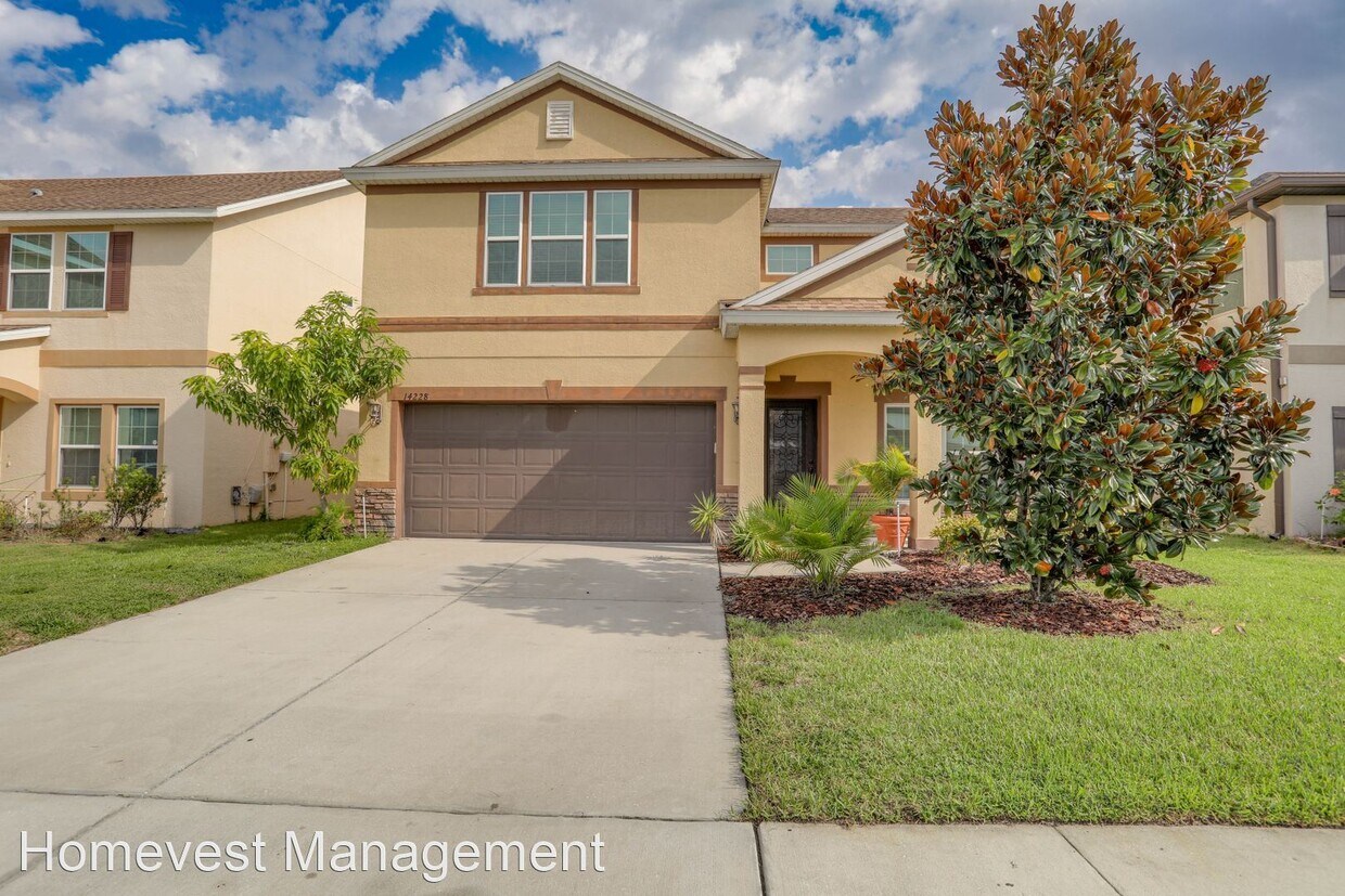 Foto principal - 4 br, 2.5 bath House - 14228 Waterford Cre...