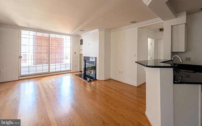 Foto del edificio - 1230 23rd St NW