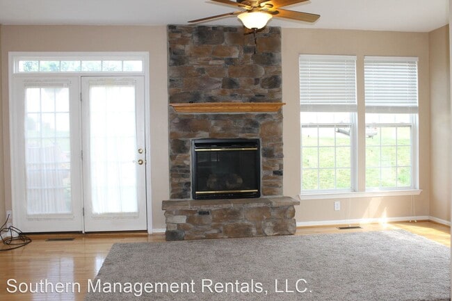 Foto del edificio - 3 br, 3 bath House - 7131 S. Sentinel Lane