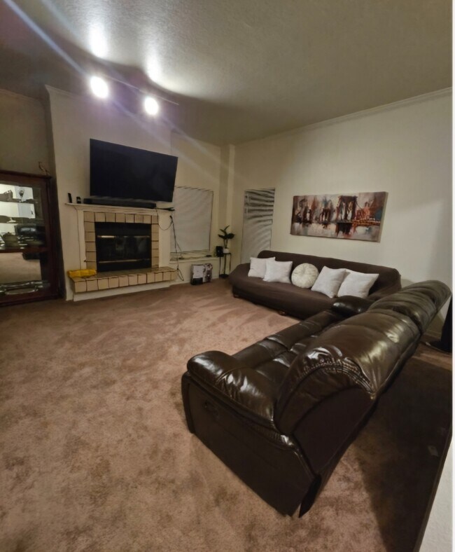 Living Room - 2388 N Main St