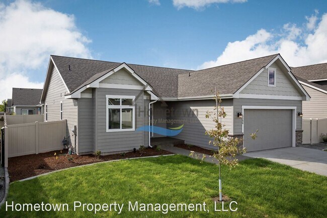 Building Photo - 4 br, 2.5 bath House - 3290 N Backweight Lp