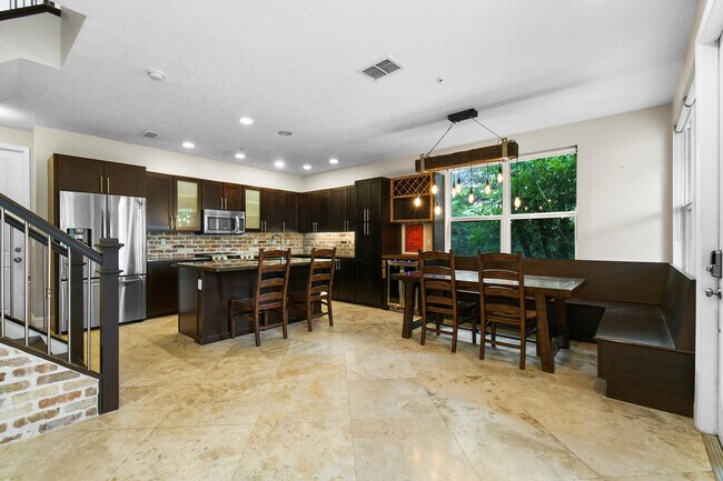 Foto del edificio - 1420 NW 49th Ln
