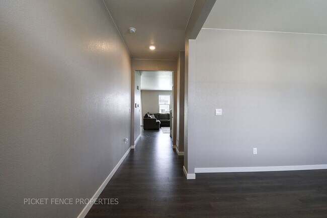 Foto del edificio - Beautiful New Home in West Greeley!