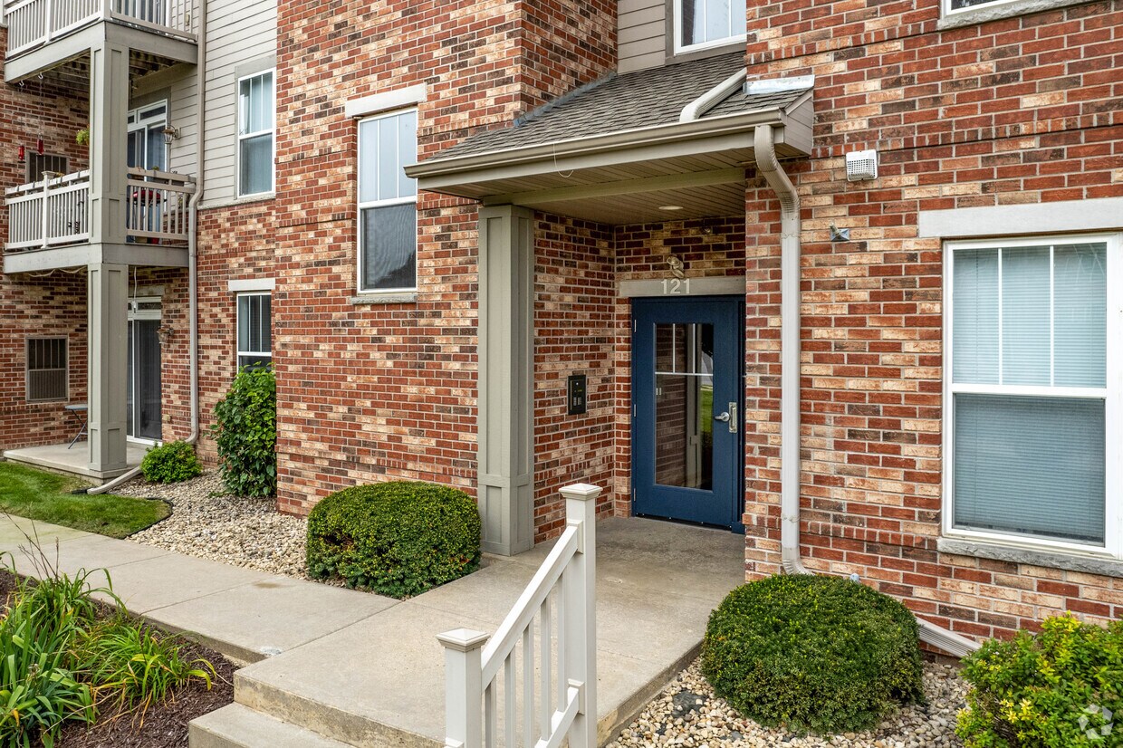 Building Photo - 101 Metro Ter