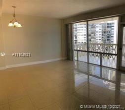 Building Photo - 1430 Brickell Bay Dr