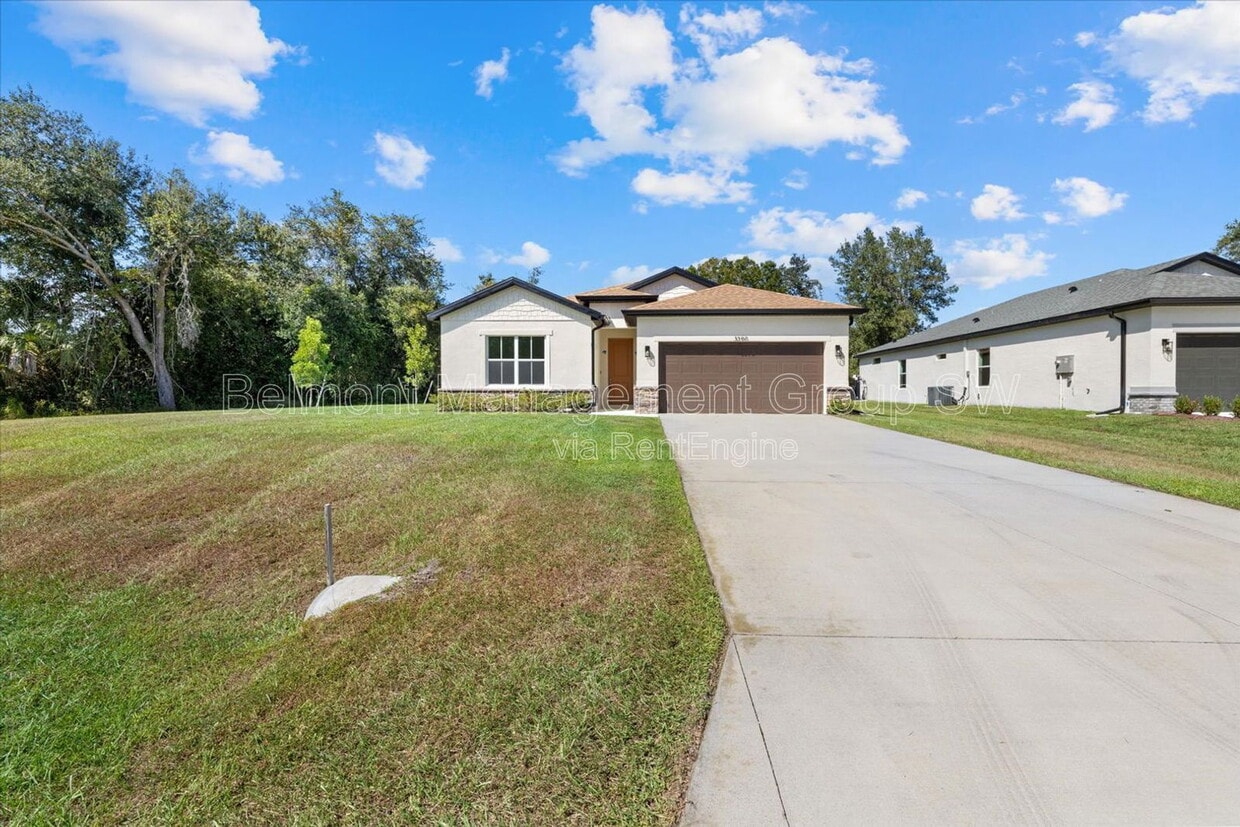 Foto principal - 3390 Nadasky Ave