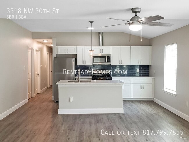 Foto del edificio - 3318 NW 30th St