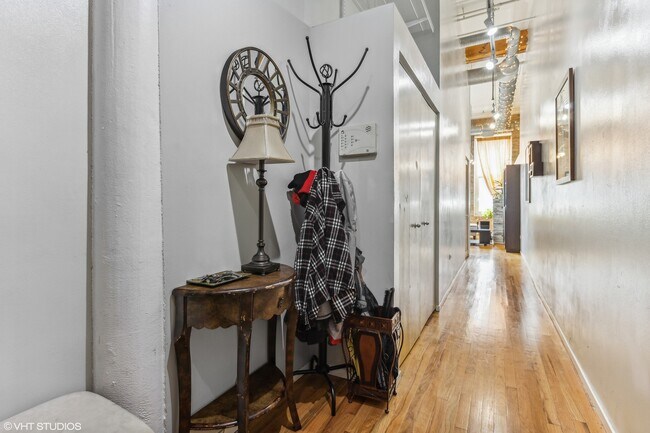 Foto del edificio - 417 S Jefferson St