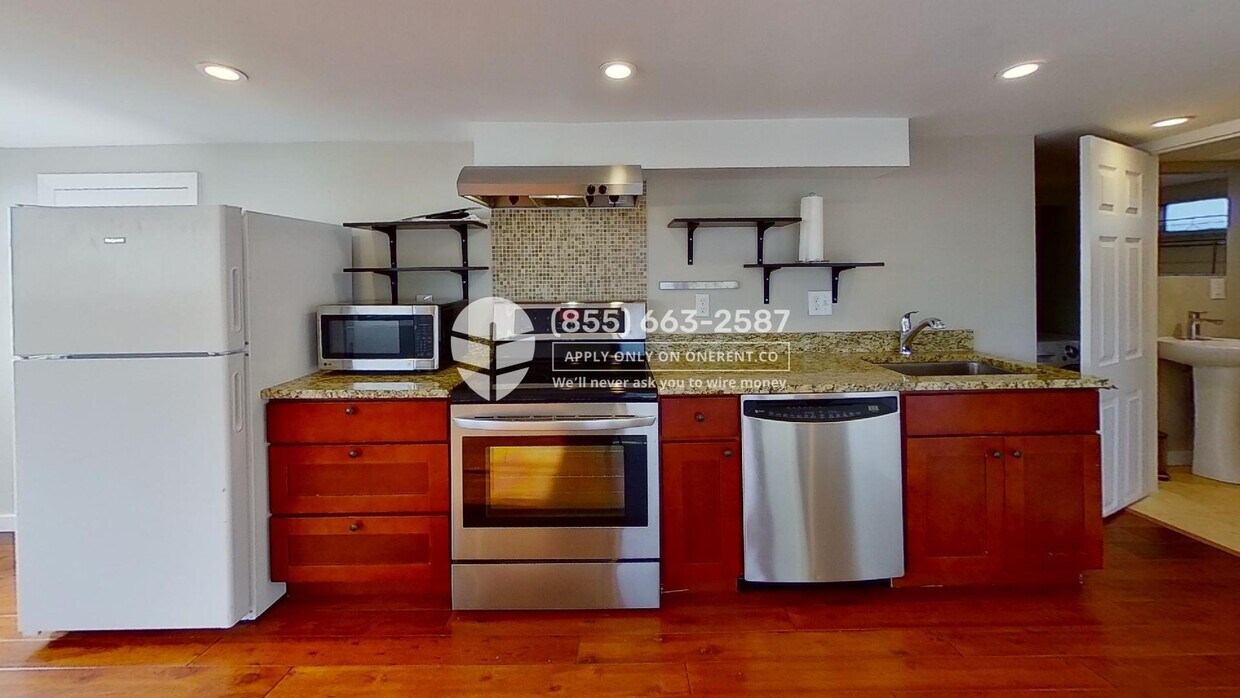 Primary Photo - 518 2nd St