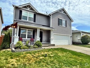 Building Photo - 2217 SW Warbler Way