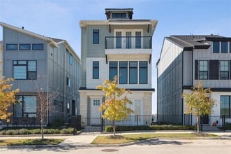 Building Photo - 714 Resort Dr