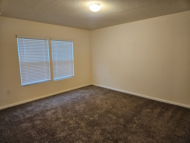 Building Photo - 21 Sand Wedge Ln