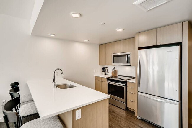 Foto del edificio - 1001 Minor Ave