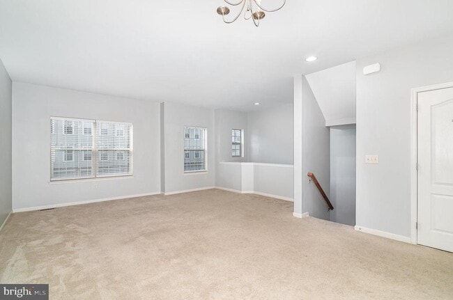 Building Photo - 6315 Creekbend Dr