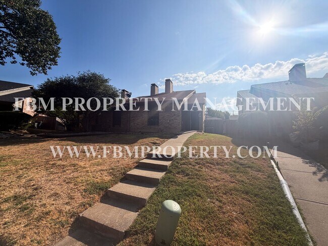Building Photo - 615 Lost Springs Ct