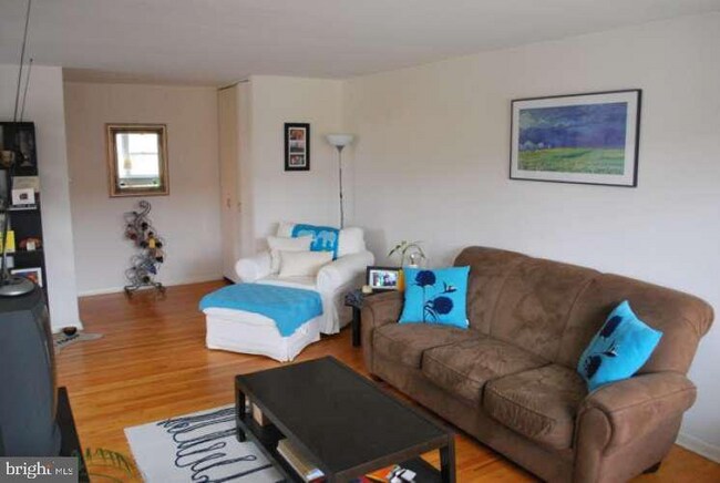 Foto del edificio - 5499 Quentin St