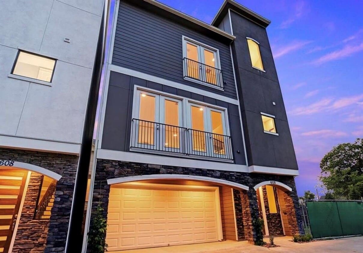 Photo - 608 W 28th St (Houston, TX)