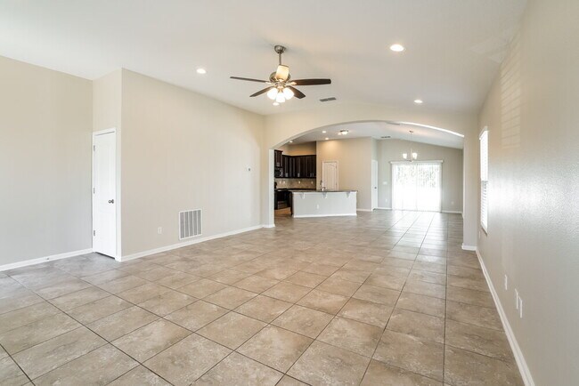 Building Photo - 3954 Great Falls Loop