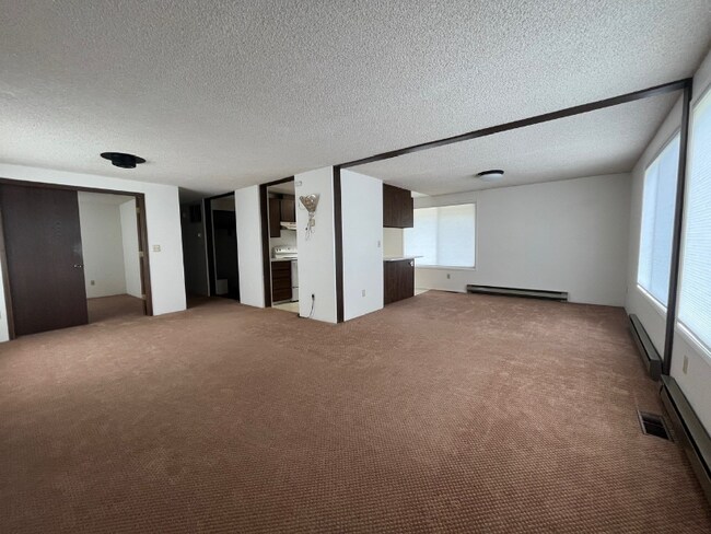 Foto del edificio - 7104 Willow Pl