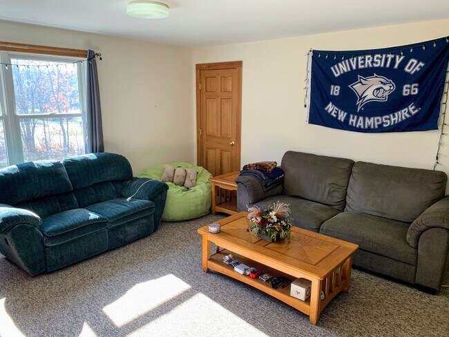 Foto del edificio - University Student Rental- Available for t...