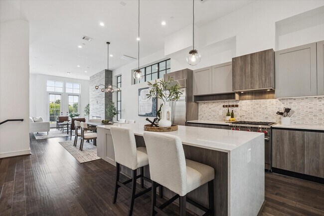 Foto del edificio - 5824 Winsome Ln