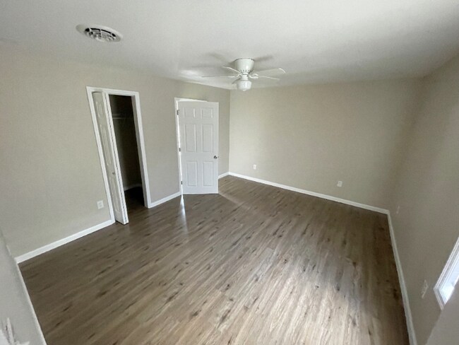 Foto del edificio - 1222 6th Ave