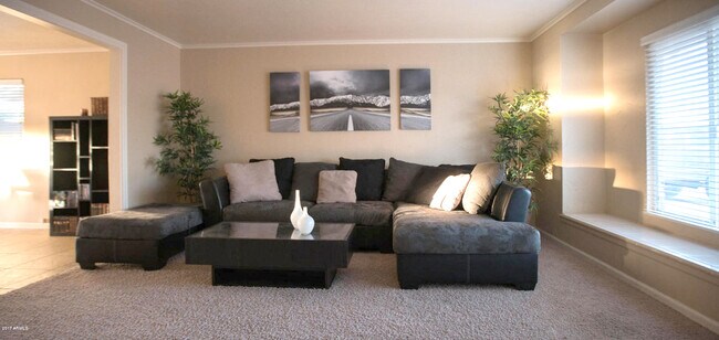 Building Photo - 3614 N Granite Reef Rd