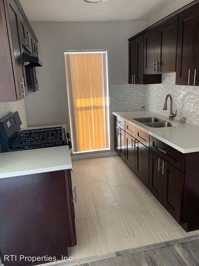 Foto del edificio - 24606 S Avalon Blvd