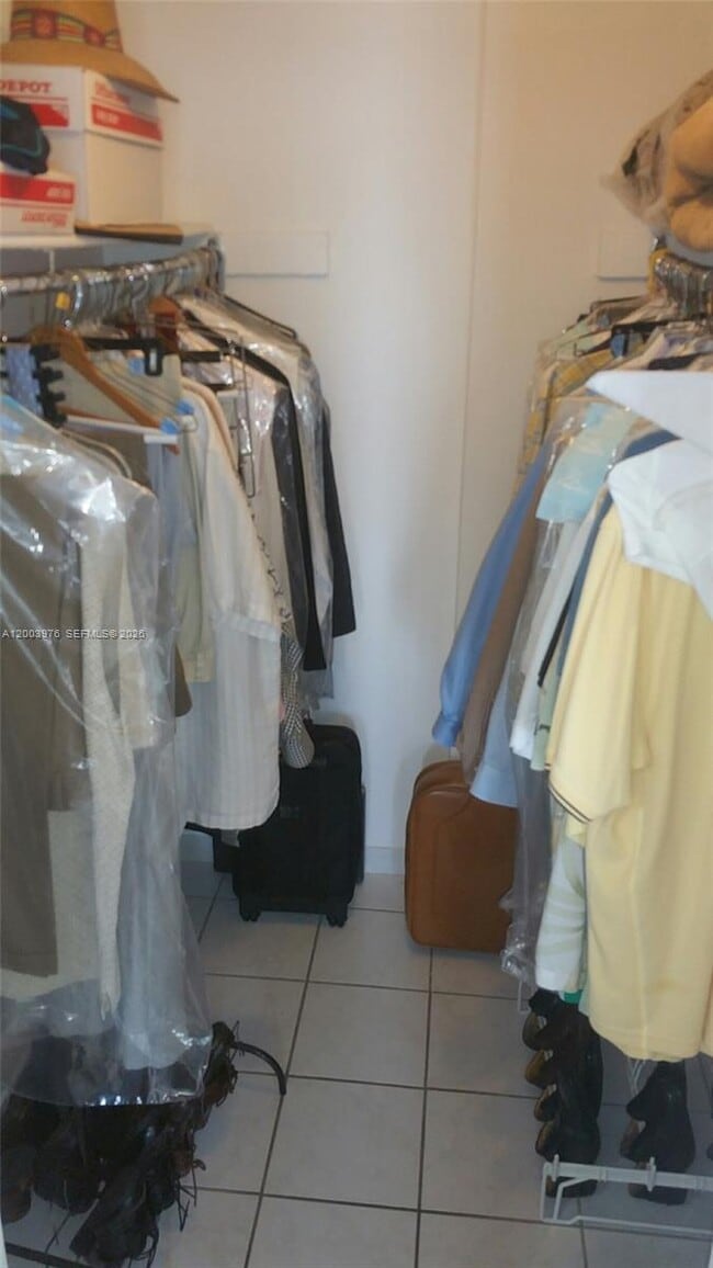 Foto del edificio - 9405 W Flagler St