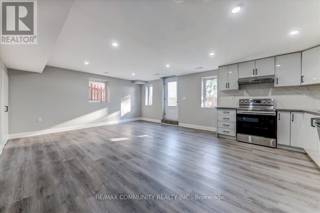 Building Photo - 22 Sunderland Meadows Dr