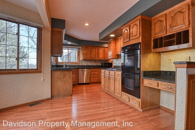 Building Photo - 5 br, 4 bath House - 570 Brandywine Dr