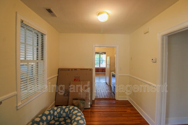 Building Photo - 51 Timmerman Dr