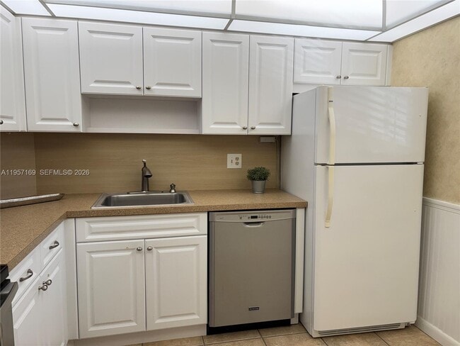 Building Photo - 151 Berkley Rd