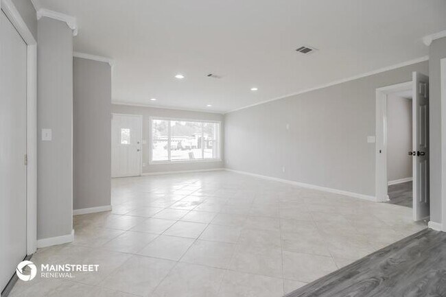 Foto del edificio - 509 Roy Blvd, Altamonte Springs, FL 32701