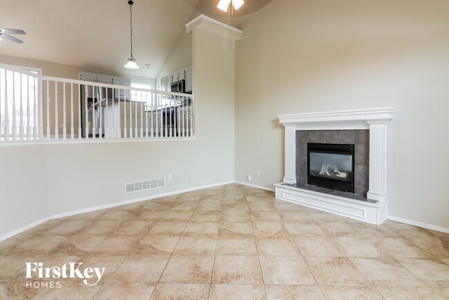 Foto del edificio - 208 High Point Ln