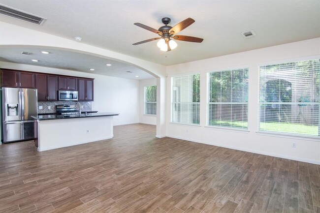 Foto del edificio - 147 Ledgestone Pl