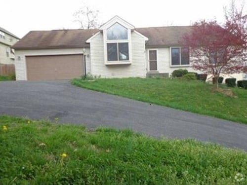 Building Photo - 10803 N Glade Ct
